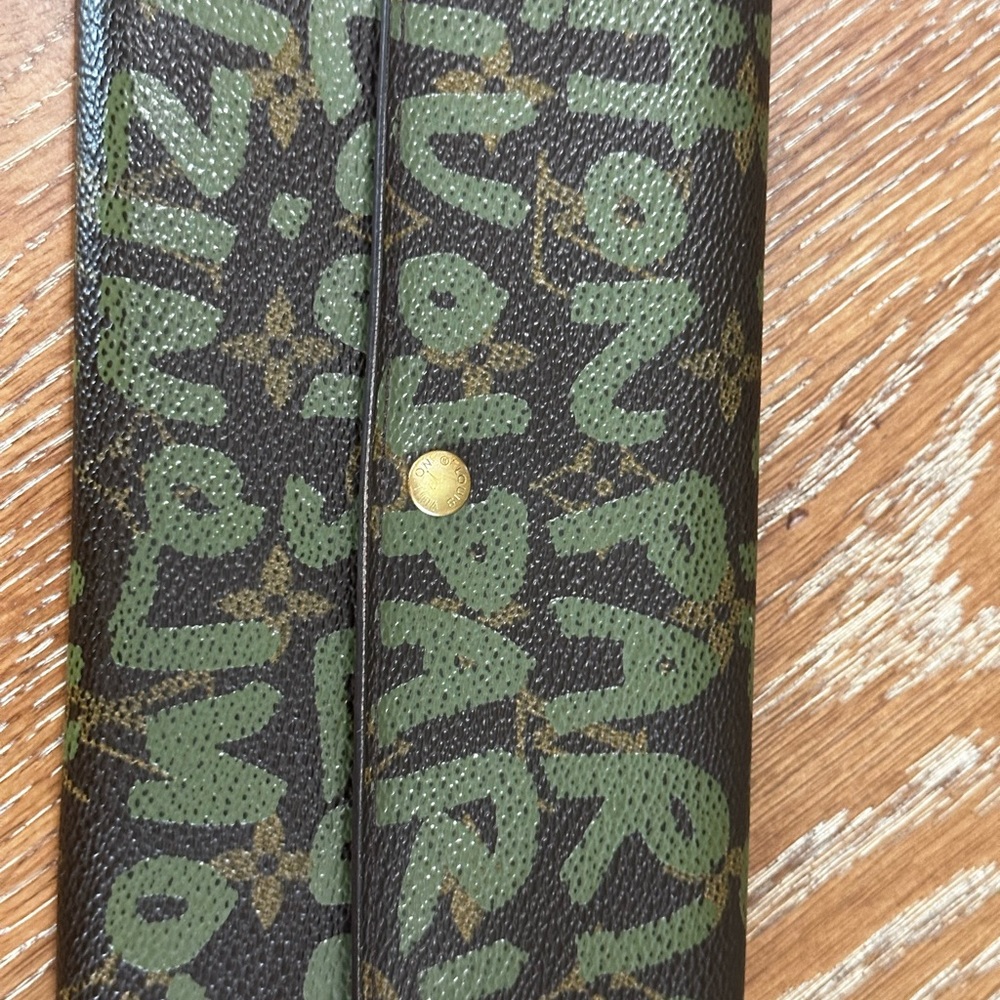 LOUIS VUITTON Limited Edition Stephen Sprouse Green Graffiti Wallet